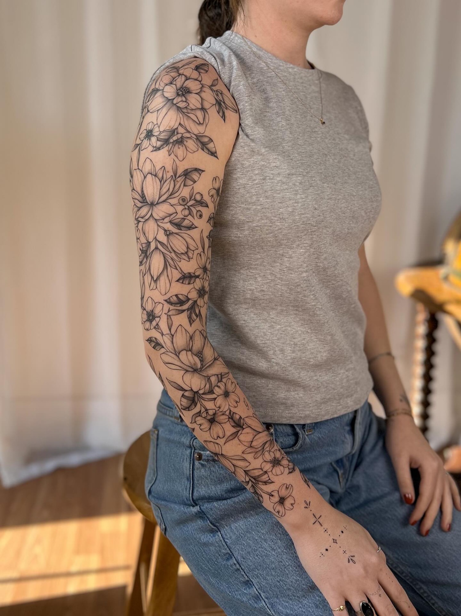 Floral sleeve